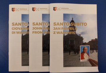 Nowe wydawnictwo Gminy Wadowice z okazji 10. rocznicy kanonizacji Jana Pawła II