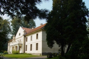 Senator Court in Zakrzów