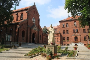 Dom Rekolekcyjno - Pielgrzymkowy przy Klasztorze Karmelitów Bosych