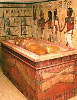 Odkryto skarby Tutenchamona w Inwałdzie. Czy dosięgnie nas klątwa faraona?