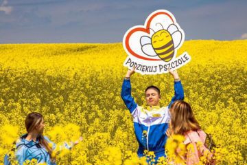 Otwarcie Pasieki Gminy Wadowice i Fundacji Apikultura