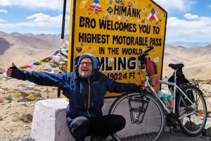 Klub Podróżnika Bez Paszportu „Rowerem z Polski w Himalaje” – Piotr Strzeżysz - zdjęcie1