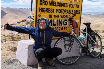 Klub Podróżnika Bez Paszportu „Rowerem z Polski w Himalaje” – Piotr Strzeżysz