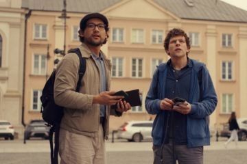 W Kinie Centrum Prawdziwy ból w reż. Jesse'ego Eisenberga