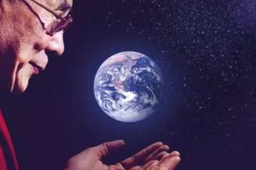 Dalajlama - przez mądrość do szczęścia