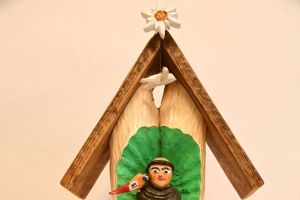 Kolorowy świat rzeźby i obrazów Jana Bednarza - zdjęcie1