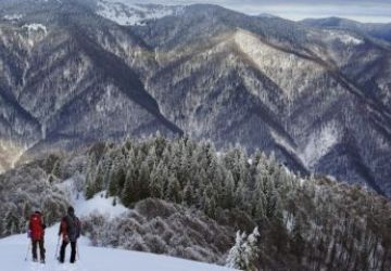 Klub Podróżnika „Bez Paszportu” Weronika Łukaszewska i Sławek Sanocki „Łuk Karpat Zima”
