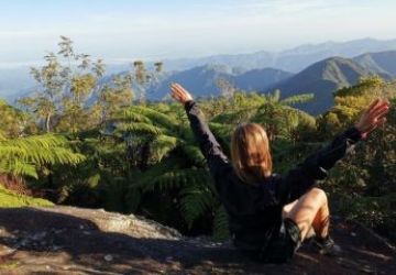 Klub Podróżnika „Bez Paszportu” „Kuba – Tropikalna Wyspa Absurdów” – Dorota Kłąb