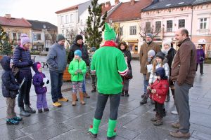 Rodzinnie na Świątecznej Zabawie Miejskiej - zdjęcie2