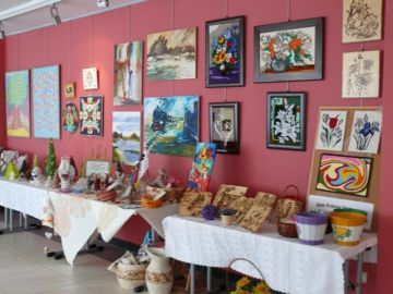 Terapia przez sztukę - wystawa prac niezwykłych...