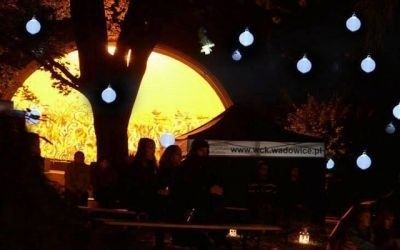 Letnie kino plenerowe na leżakach!