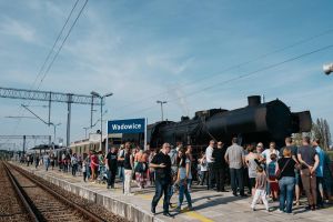 Pociąg retro na Kolejowym Szlaku Papieskim do Wadowic! - zdjęcie3